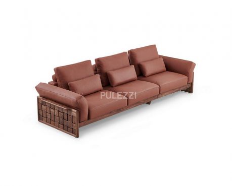 5579